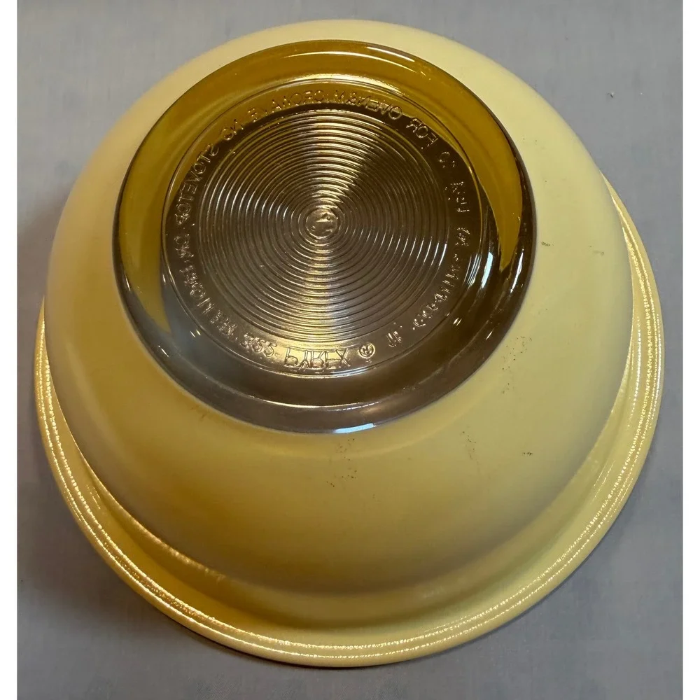Vintage Pyrex 322 Yellow Glass Mixing Bowl 1 Qt Mid Century Modern Kitchenware